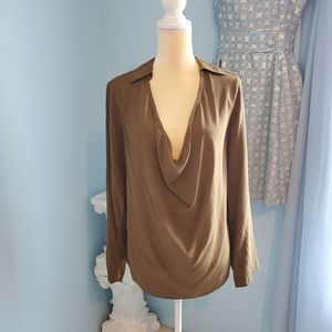 Eileen Fisher 100% silk scoop neck blouse/top C5